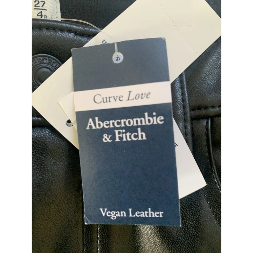 Abercrombie Fitch  Straight Ultra High Rise Curve Love 27 /4 Vegan Leather New - Picture 2 of 8